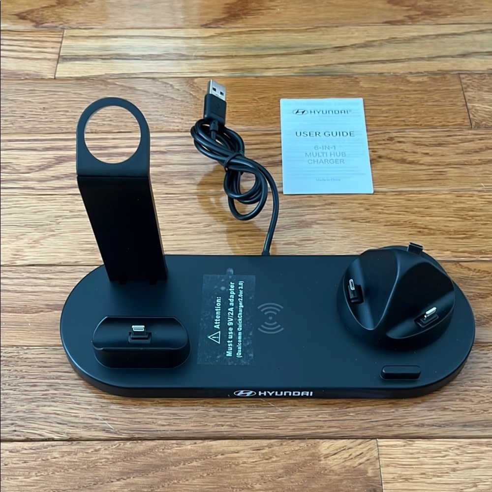 Hyundai 6 in 1 Multi Hub Charger in Black